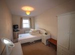 P129 bedroom