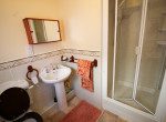 P129 en suite