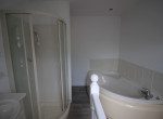 P434 bathroom 2