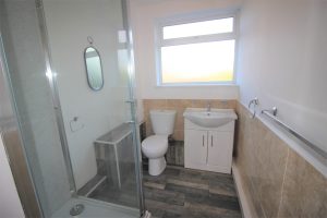 P1145 bathroom