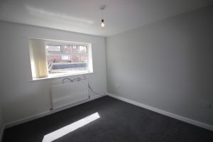 P923 Bed
