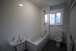P1332 bathroom
